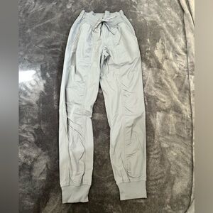 Lulu Lemon dance studio jogger-like new